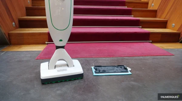 Test Vorwerk Kobold VK200 : l'aspirateur, laveur, brosseur modulaire – Image 2